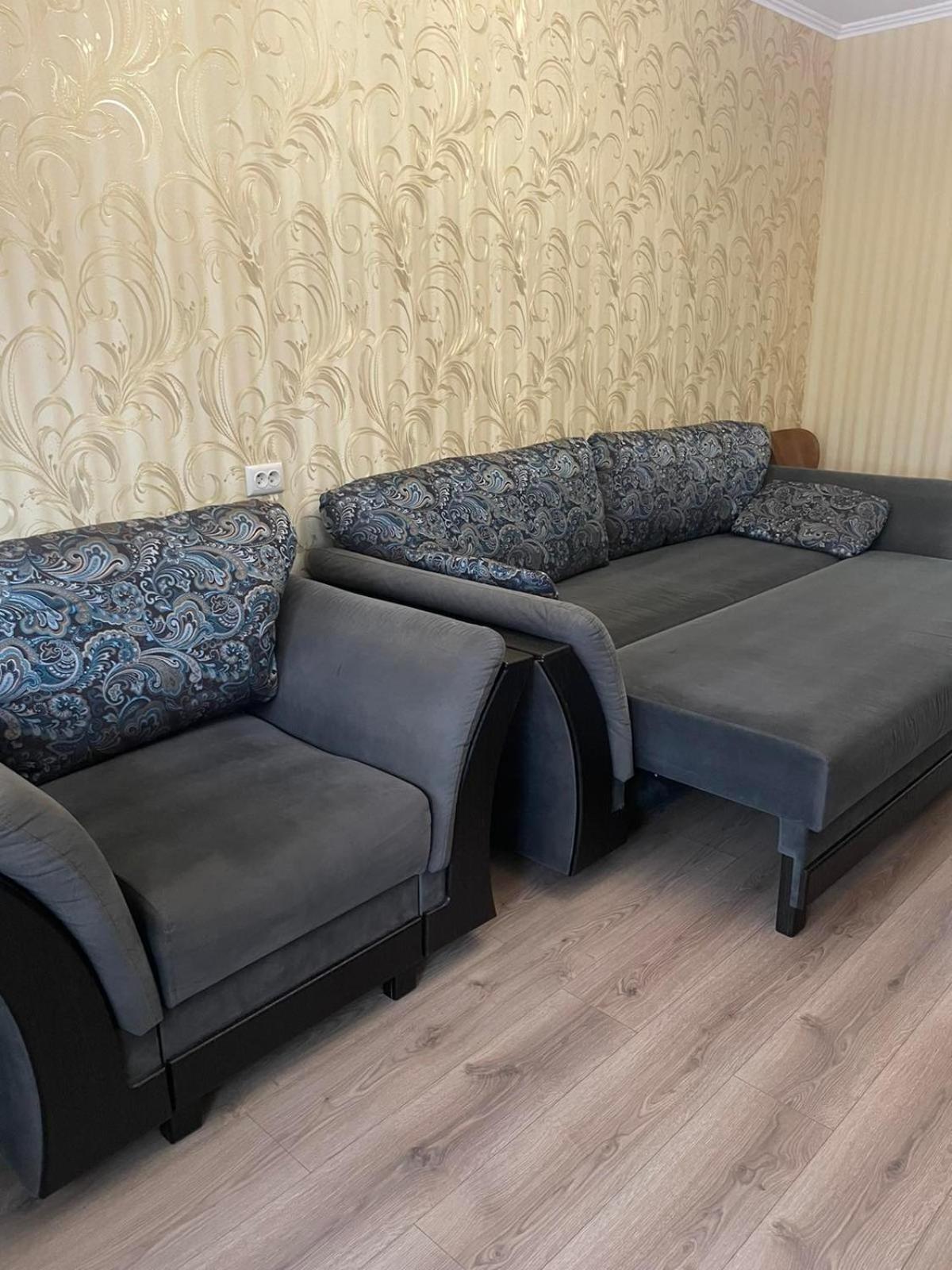 Appartement Автовокзал à Rivne Extérieur photo